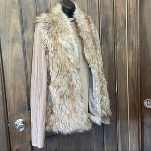 Faux fur open vest